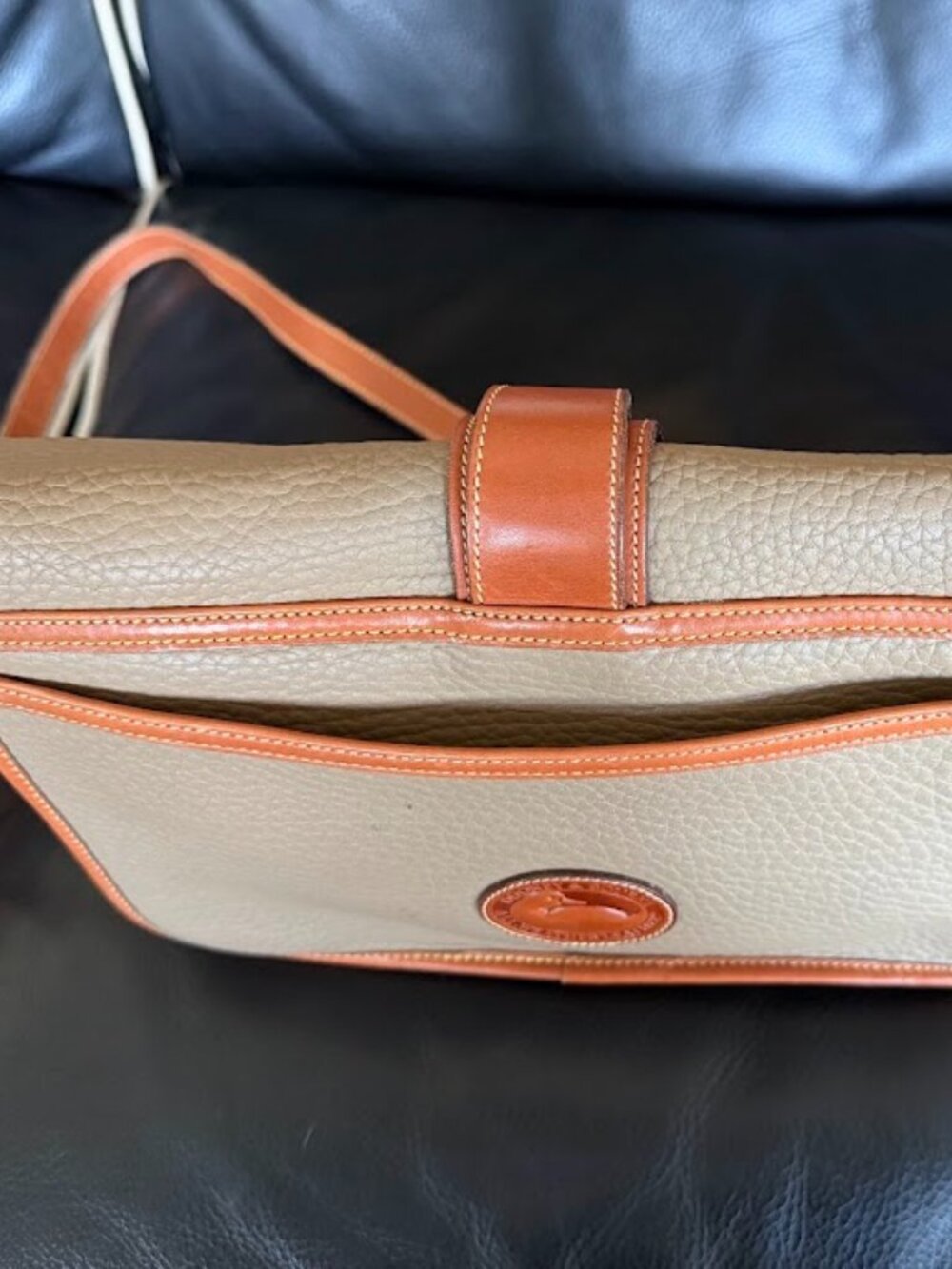 Vintage Dooney & Bourke Taupe and Saddle Tan Leather Shoulder Bag - Picture 7 of 12
